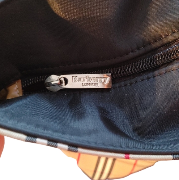 Burberry London Blue Label Check Nylon & Leather Tote Bag - Picture 4 of 16